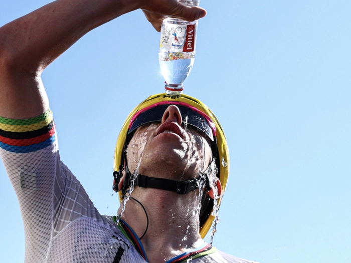 Pogacar gewinnt 3. Tour-Etappe und holt Gelbes Trikot