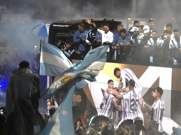 Kurzer Empfang für Argentiniens WM-Team in Buenos Aires