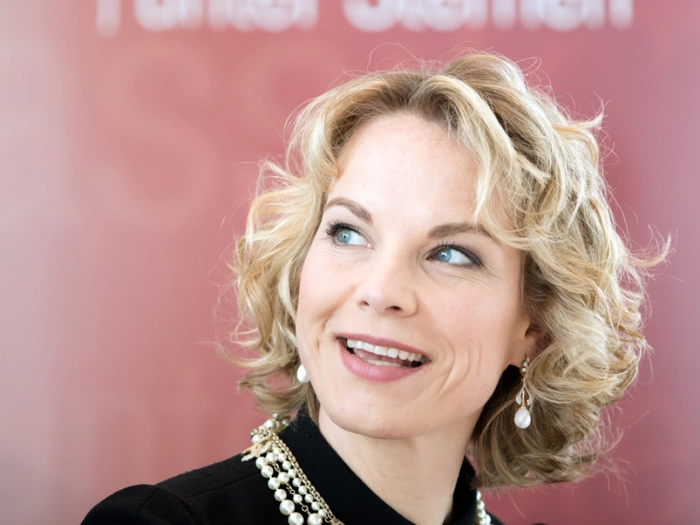 Elina Garanĉa erhielt niederösterreichisches Ehrenzeichen