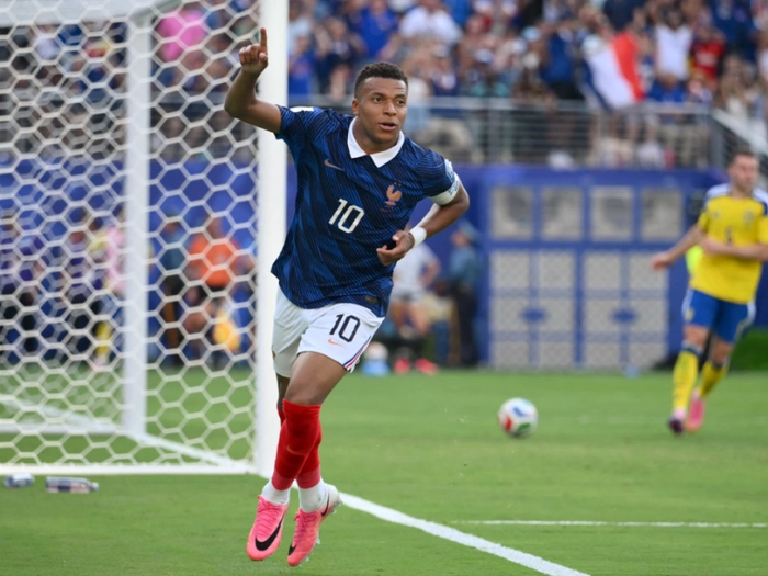 Frankreich bucht WM-Achtelfinal-Ticket - 3:0 gegen Schweden
