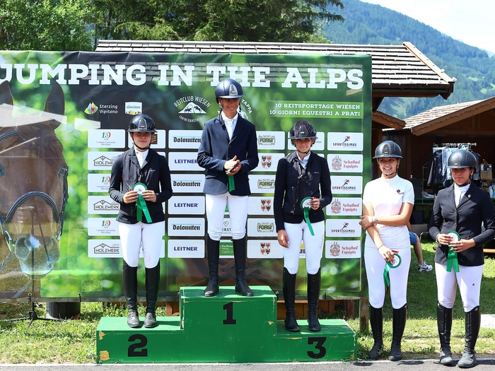 Südtirols Nachwuchs zeigt im Reitclub Wiesen auf
