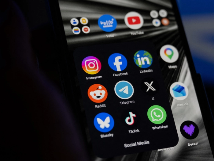Briten planen nächtliche Social-Media-Sperre für Jugendliche