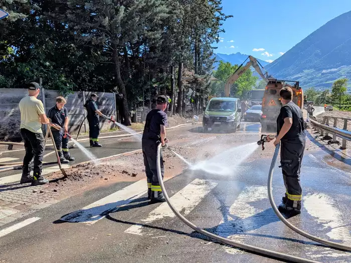 Meran nach der Mure: Straße wieder frei