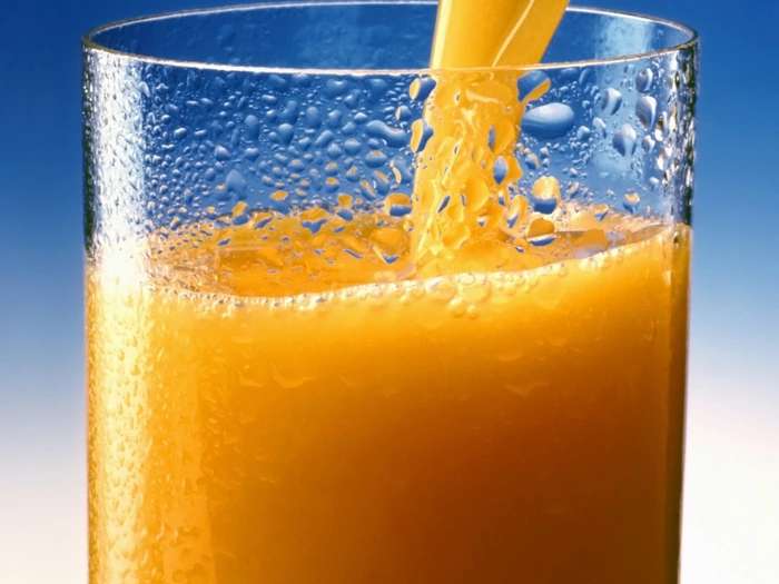 Ein Saft, der "fit fürs Leben" machen will, und weitere Werbelügen