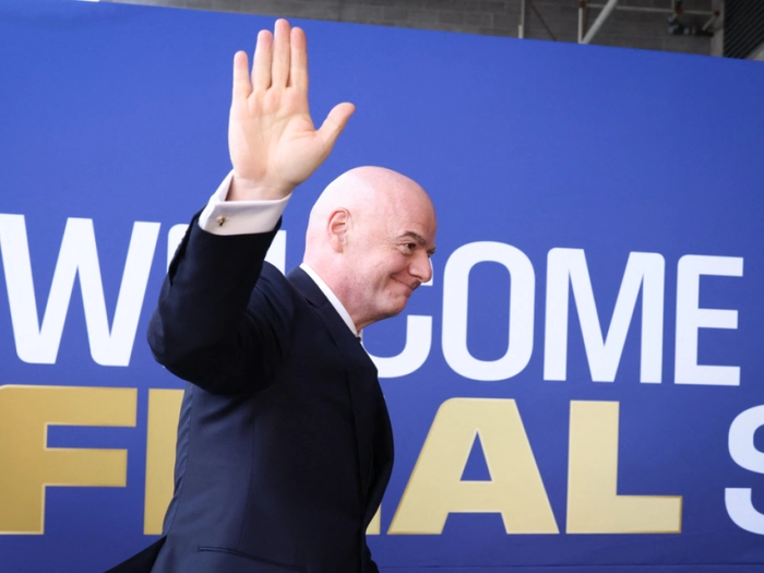 Mehrheit lehnt FIFA-Pläne ab - FIFA-Berater trat zurück