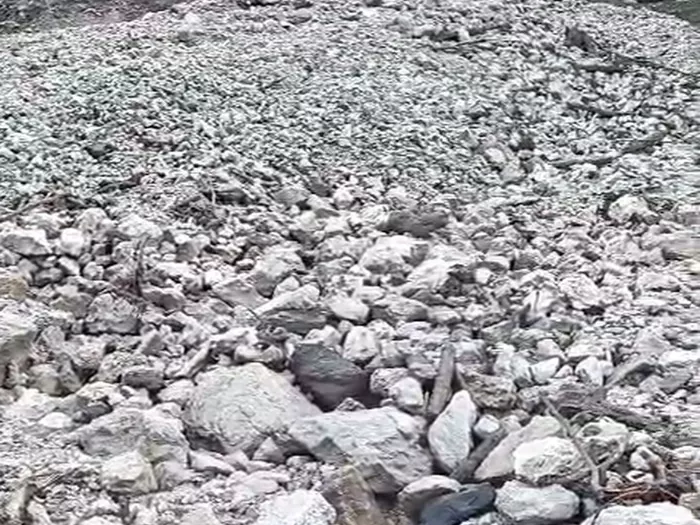 Gerölllawine in den Dolomiten