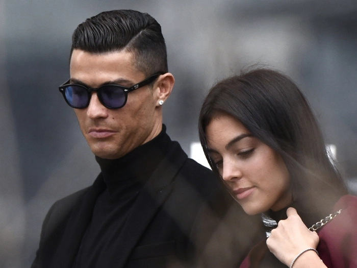 Ronaldo und Georgina heirateten im Wohnzimmer