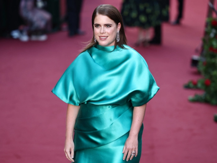 Prinzessin Eugenie bringt drittes Kind zur Welt