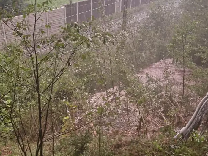 Unwetter in Südtirol: Mure legt Brennerbahn lahm