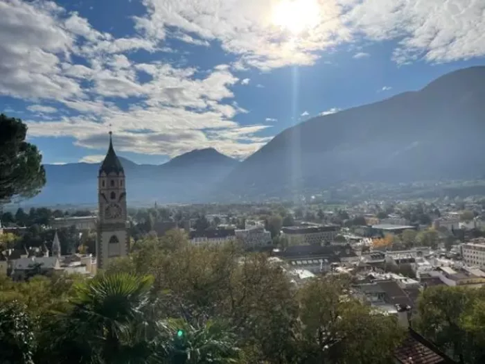 Chirurgen aus Tirol und Norditalien tagen in Meran