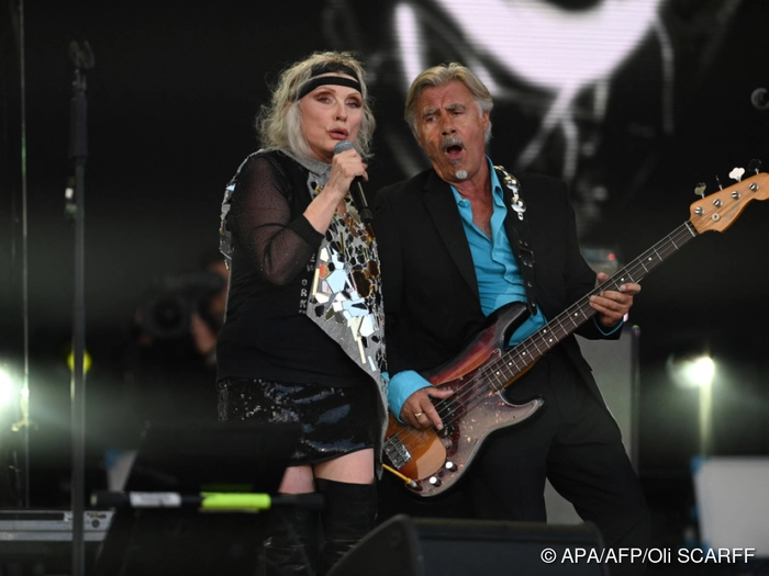 Blondie melden sich mit neuem Album "High Noon" zurück