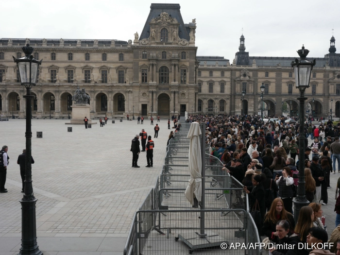 Studenten blockieren Louvre-Zugang: Museum geschlossen