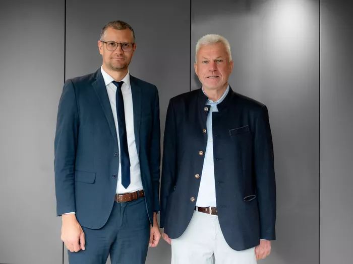 Öffentliche Ausschreibungen: Verbesserungen für Unternehmen und Vergabestellen eingeführt
