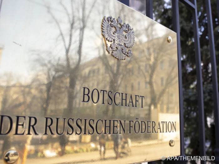 Österreich weist vier russische Diplomaten aus