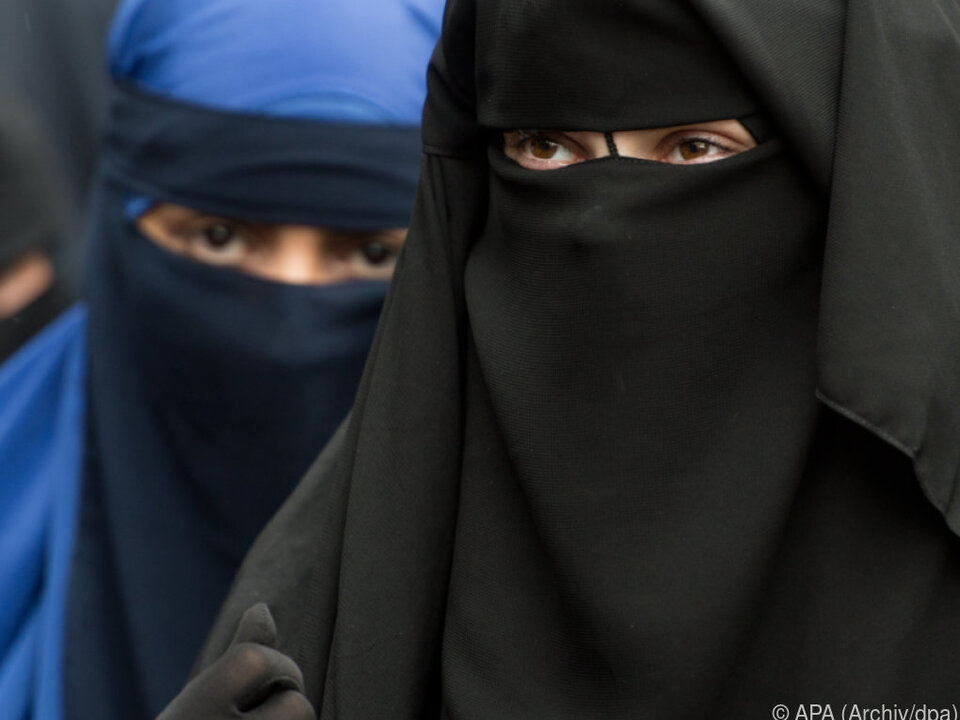 Gesetz zielt auf Burka und Nikab ab