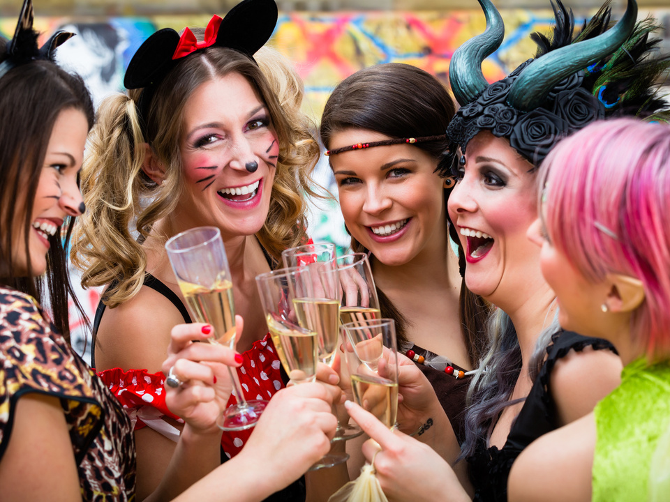 karneval fasching alkohol feiern party