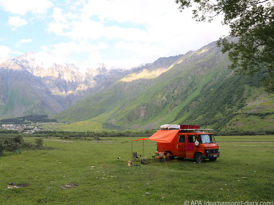 Wildcampen-in-S-dtirol-Kontroverse-zwischen-Campern-und-HGV