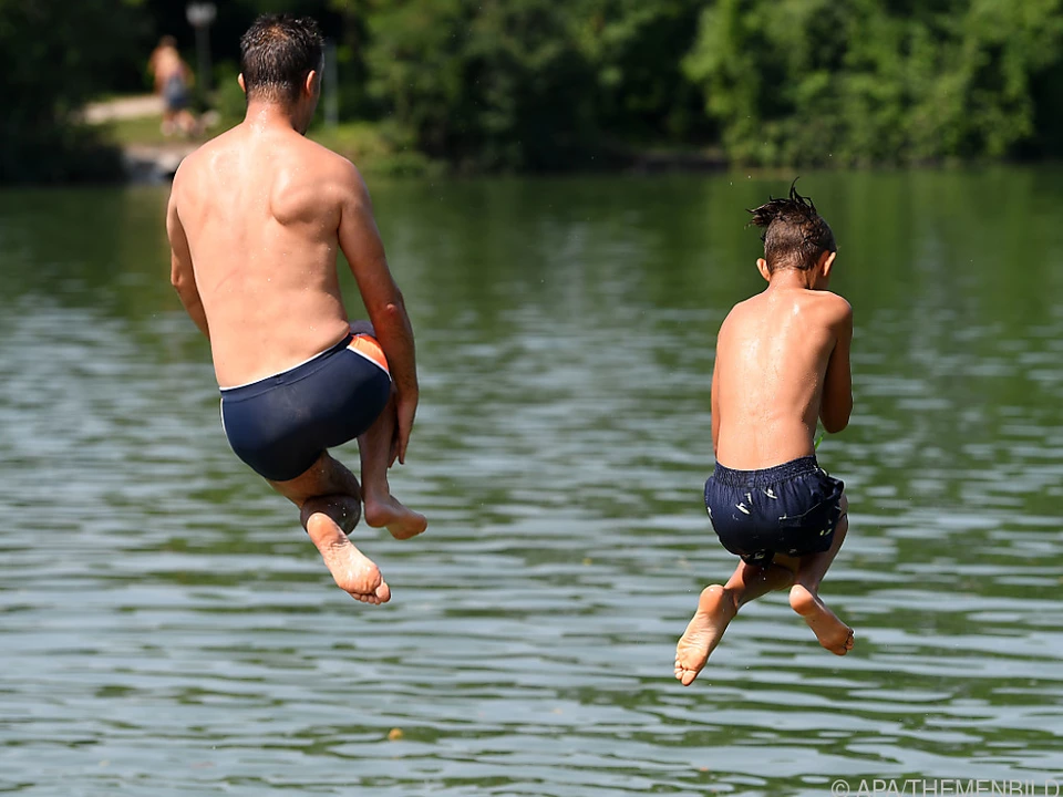 Auch im Westen beginnen mit Freitag die neunwöchigen Sommerferien.