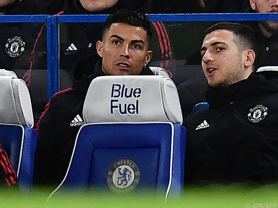 Ungewohntes Bild: Ronaldo auf der Bank