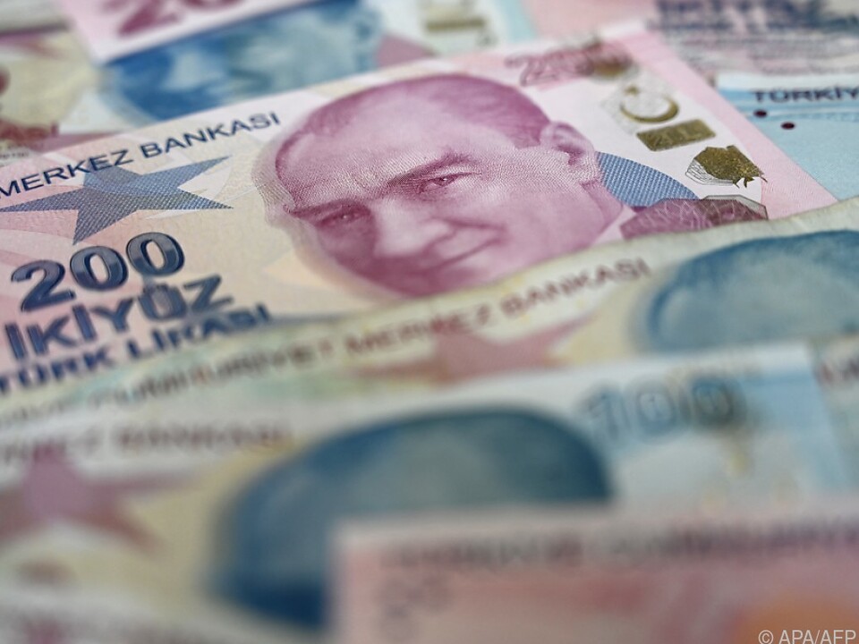 Die Lira hat in diesem Jahr rund die Hälfte an Wert verloren.