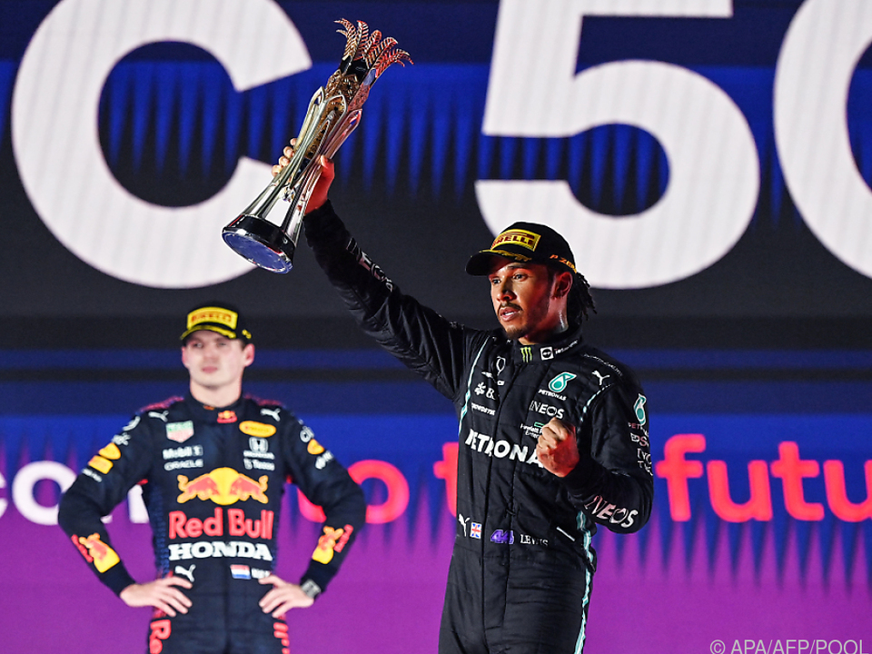 Verstappen musste Hamilton in Saudi-Arabien beim Jubeln zusehen