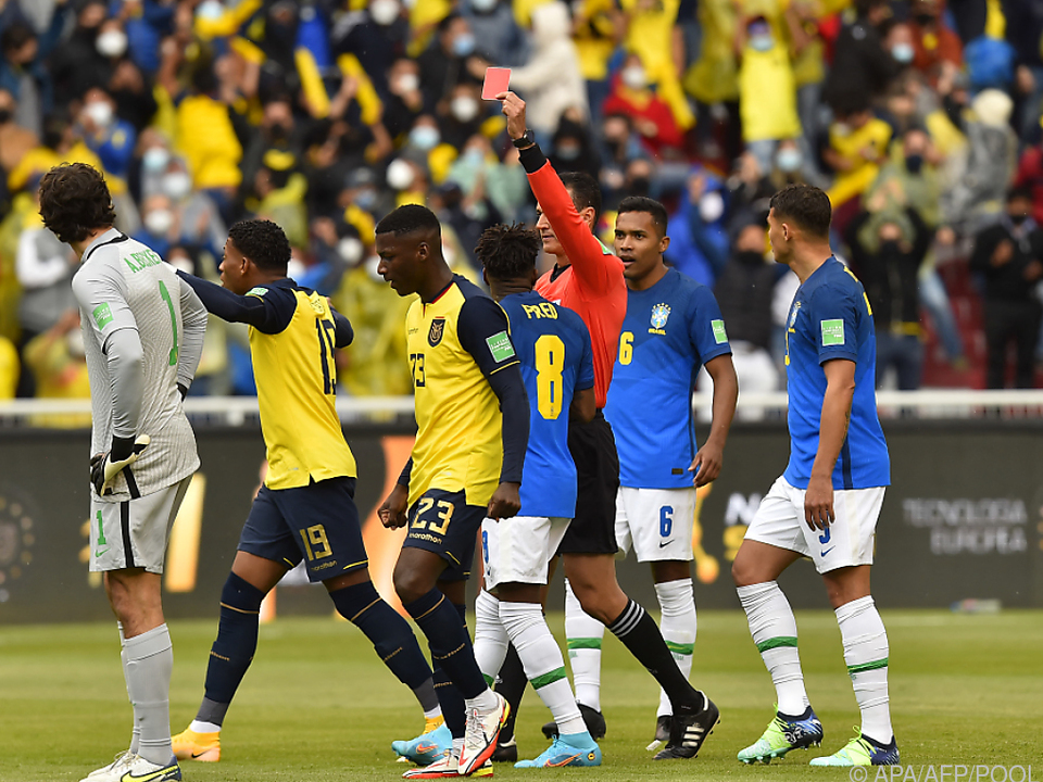 Viel Aufregung bei Ecuador gegen Brasilien