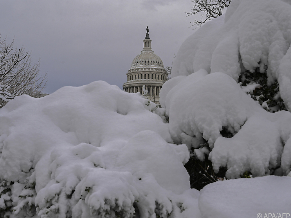 Washington versinkt im Schnee
