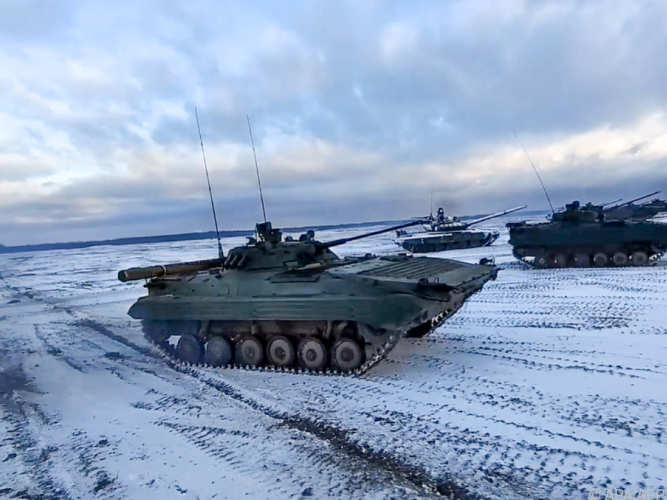Panzer bei Manöver von Belarus und Russland