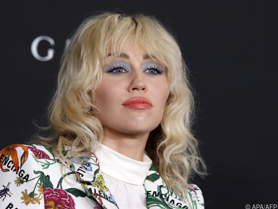 Schreckensmoment für Miley Cyrus auf Flug nach Paraguay