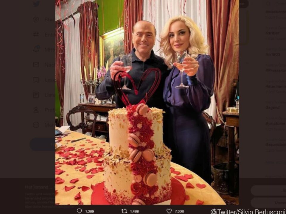 Zum Valentinstag postete Berlusconi dieses Foto auf Twitter
