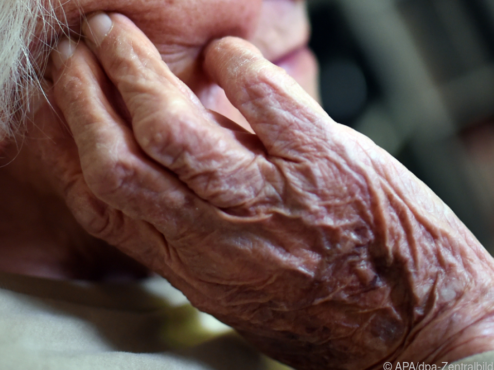 Alzheimer-Expertin: Verdrängen der Krankheit ist der falsche Weg