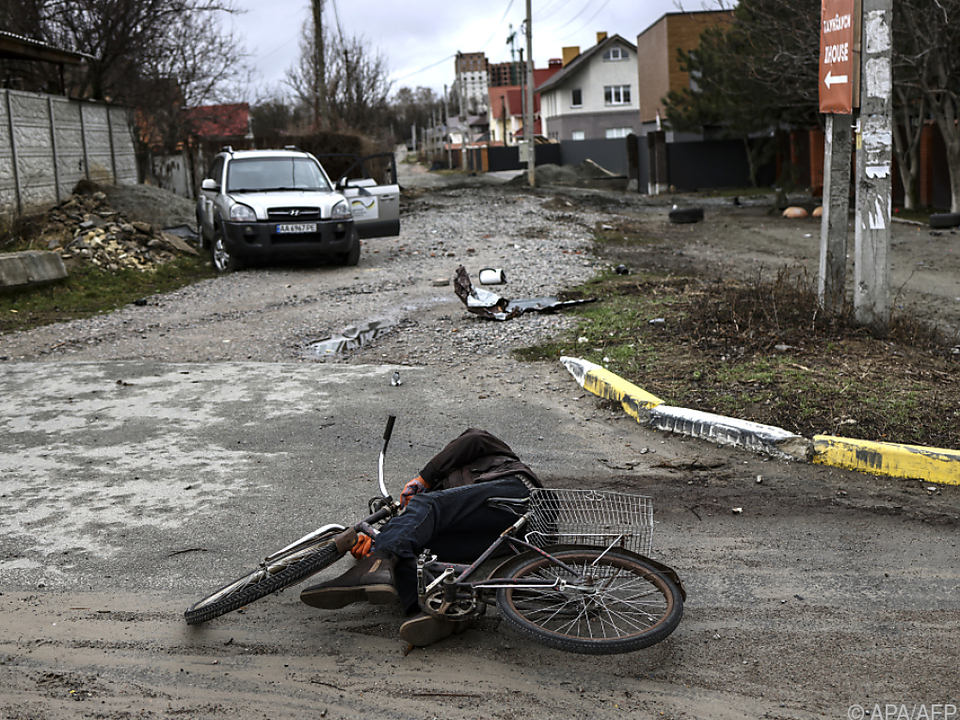 Nur einer von offenbar Hunderten toten Zivilisten in Butscha