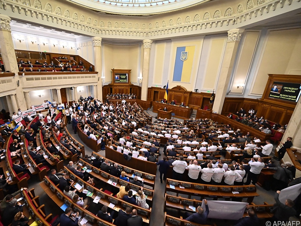 Ukrainisches Parlament goss schwere Vorwürfe gegen Russland in Gesetzesform