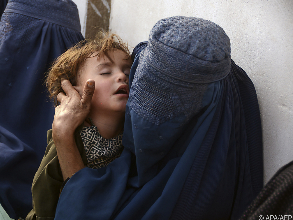 Frauen müsse in Afghanistan auch im TV wieder ihr Gesicht verhüllen