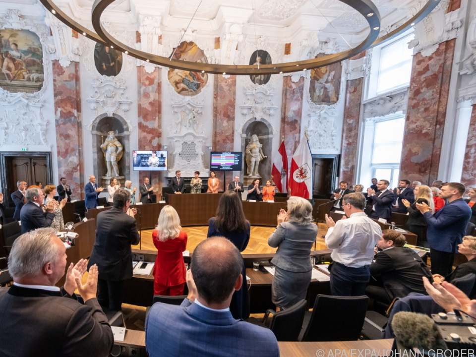 Der Tiroler Landtag hat den Weg für eine Neuwahl geebnet