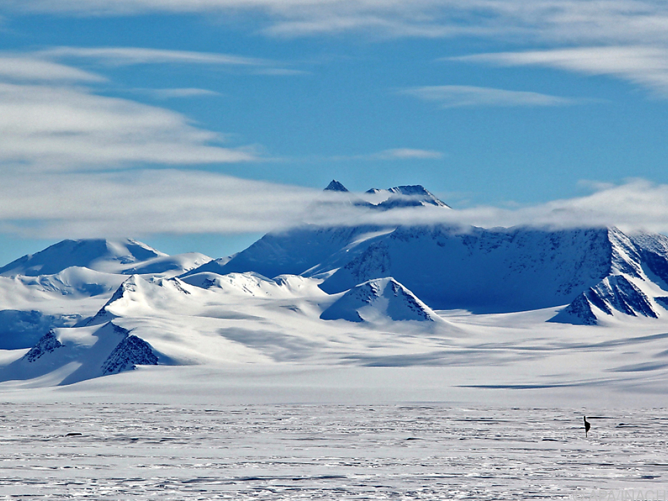 Erstmals Mikroplastik in Antarktis-Schnee entdeckt