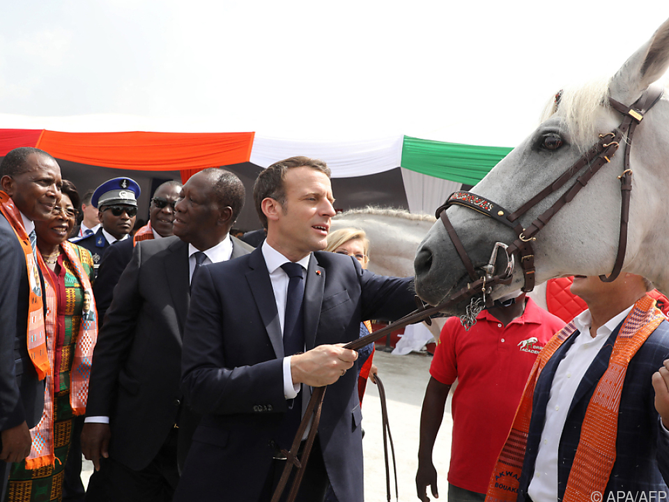 Macron (Archivbild) hat ein Faible für Pferde