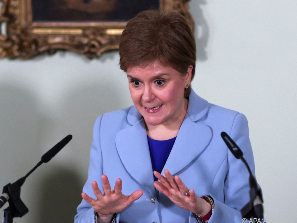 Sturgeon plant Referendum über Schottlands Unabhängigkeit im Oktober 2023