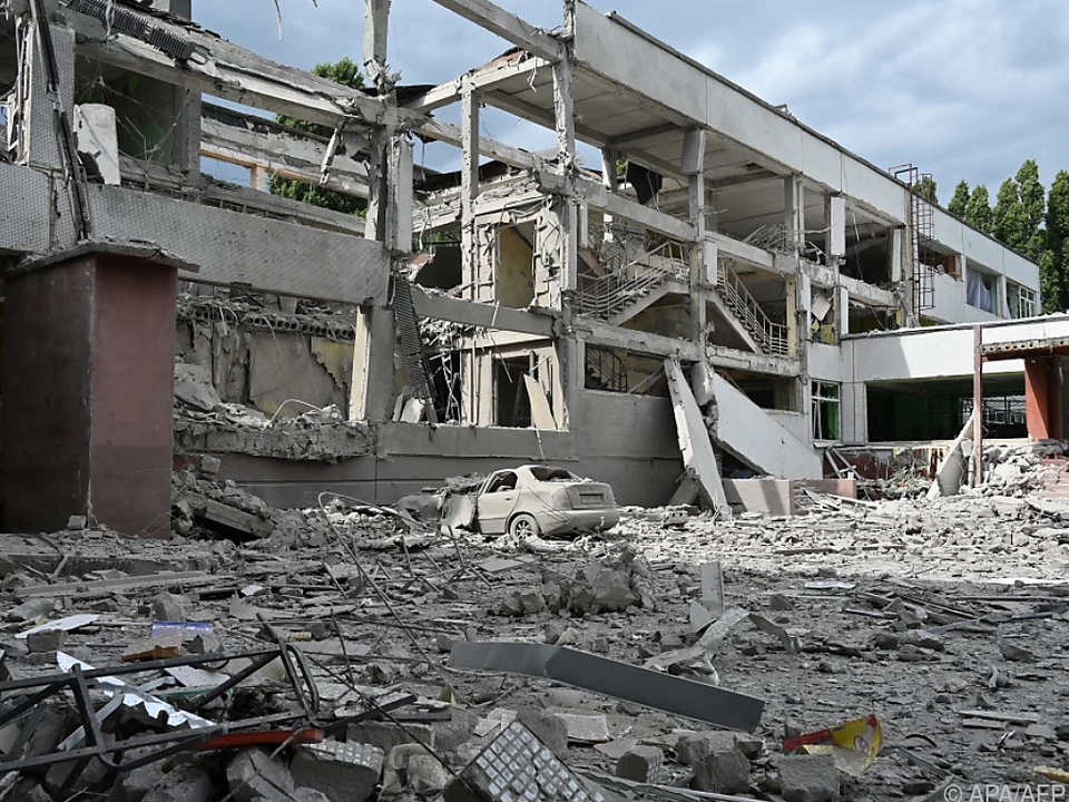 Charkiw und andere Städte werden massiv angegriffen