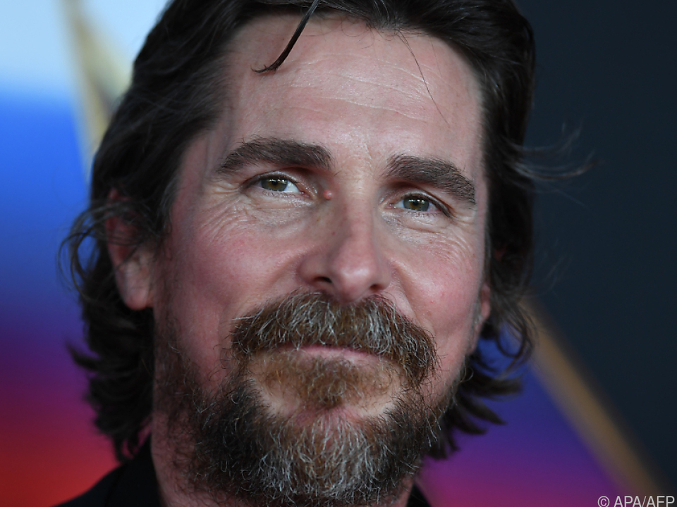 Christian Bale führt selten dichte Starbesetzung an