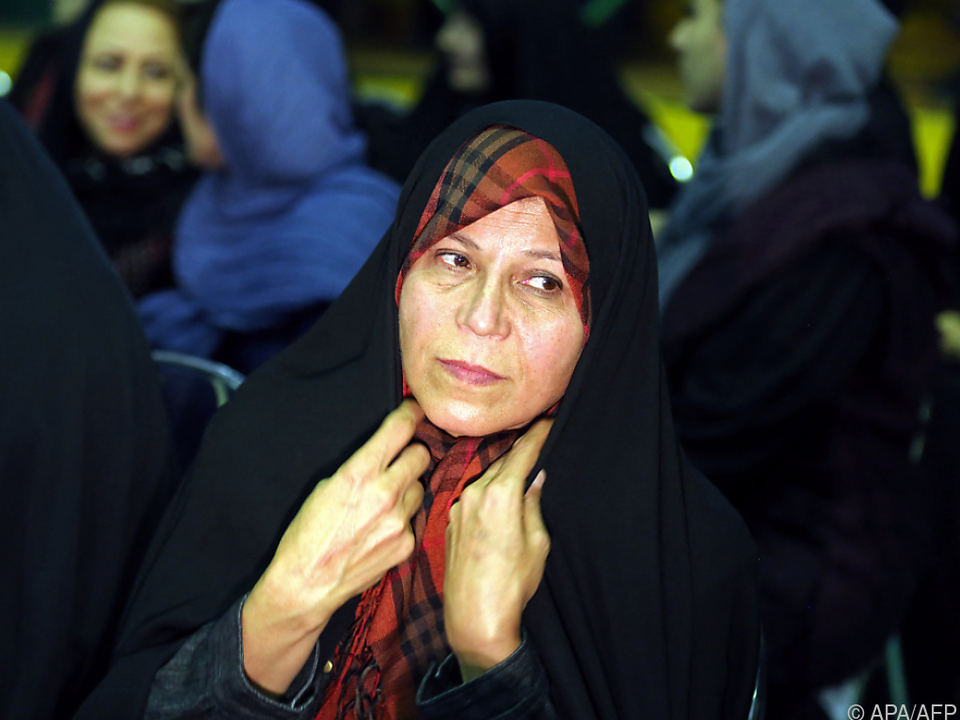 Faezeh Rafsanjani kritisiert das Regime im Iran seit längerem