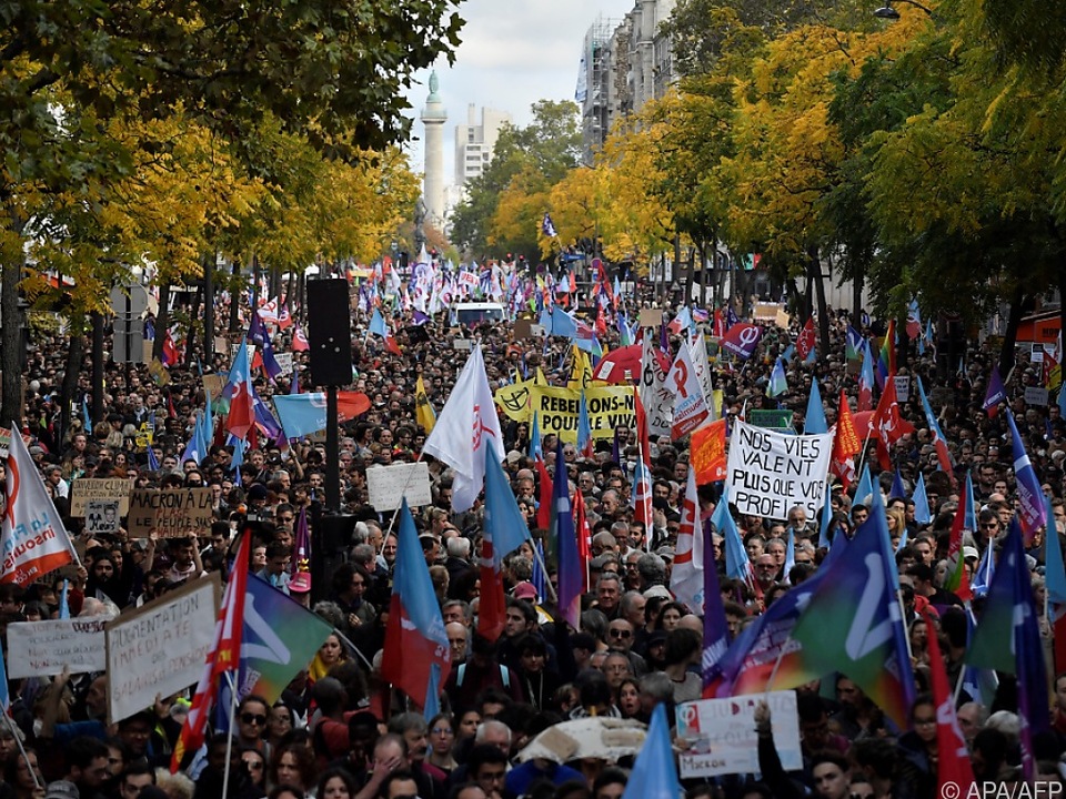 Linkspartei von Mélenchon rief zu Protest auf