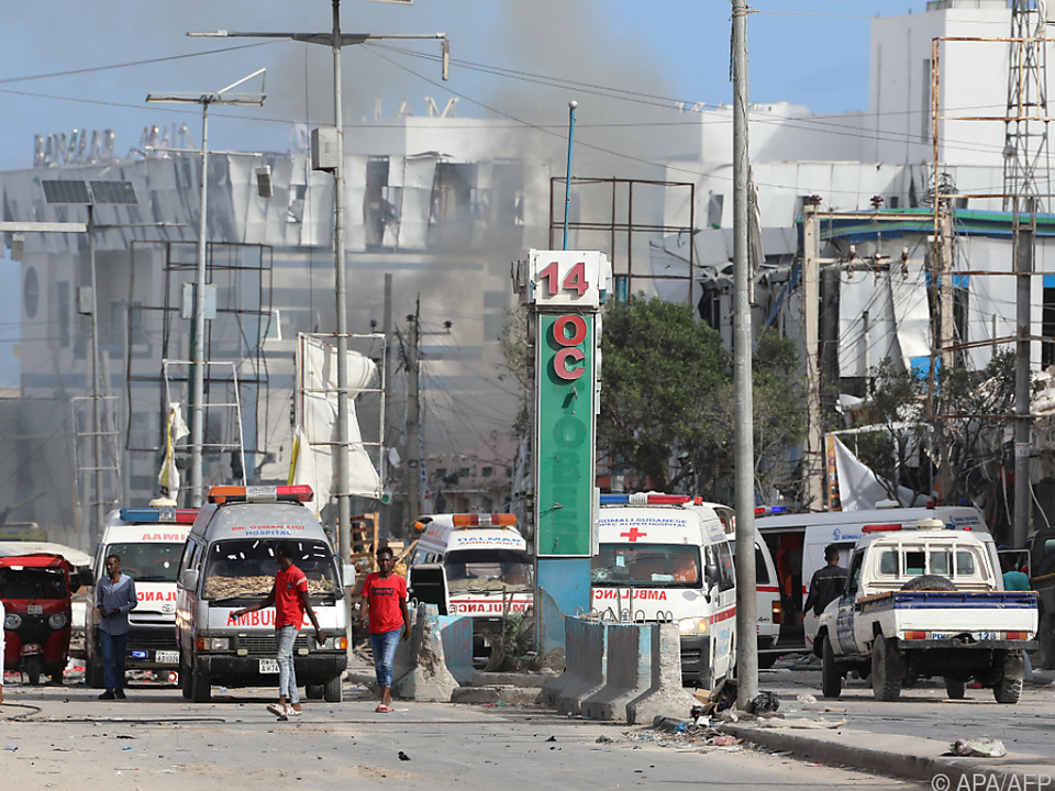 Zwei Autobomben sind in Mogadischu explodiert