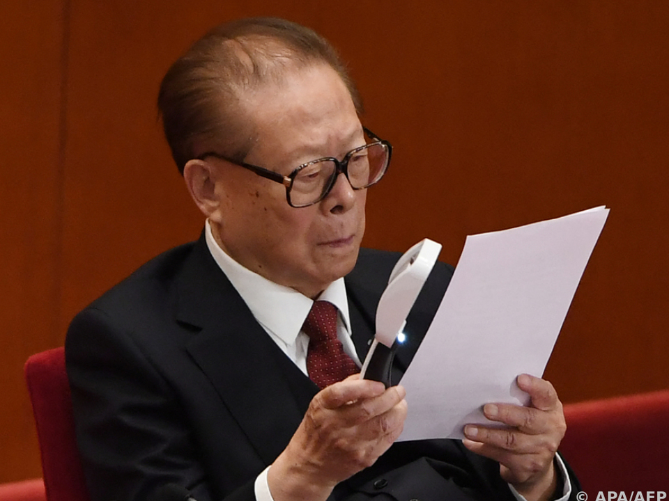 Jiang Zemin beim Parteitag der chinesischen Kommunisten im Jahr 2017