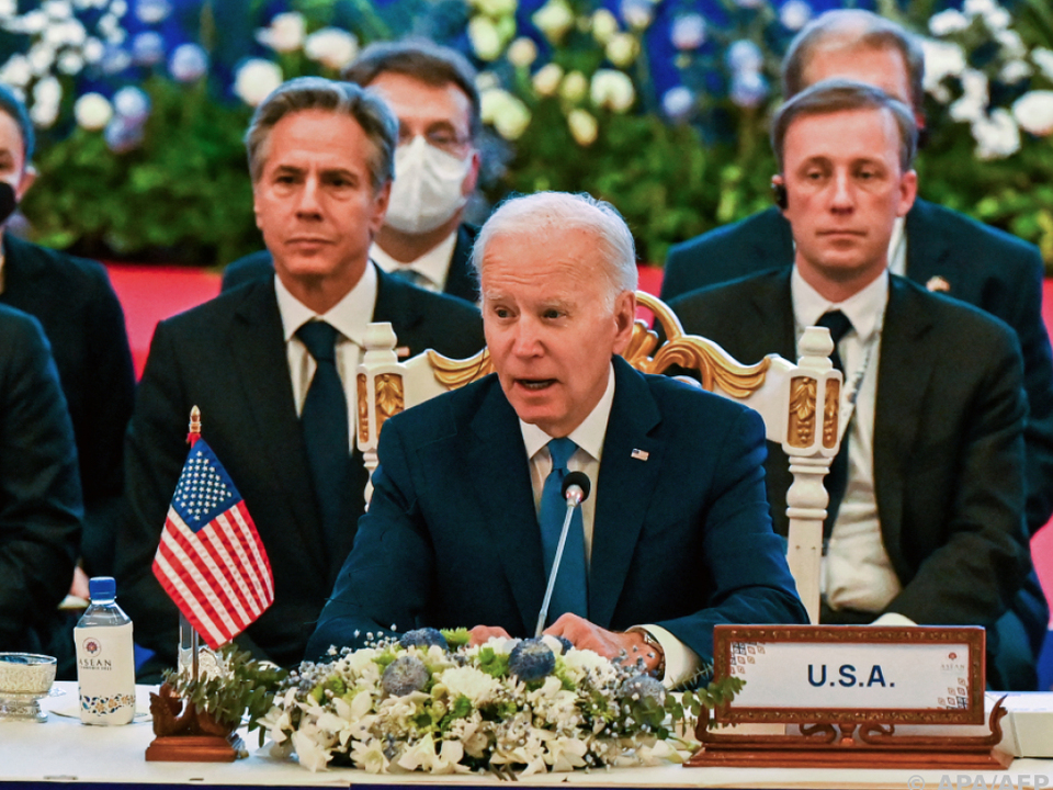 Joe Biden spricht beim Treffen in Kambodscha