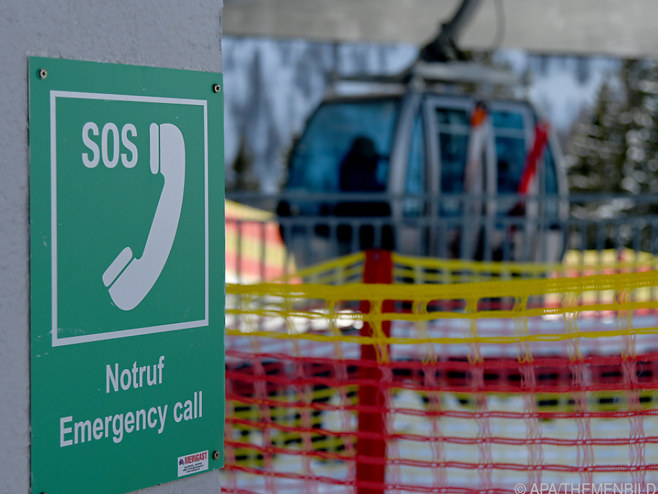 SOS an VKI nach zu Unrecht verlängerter Skiversicherung