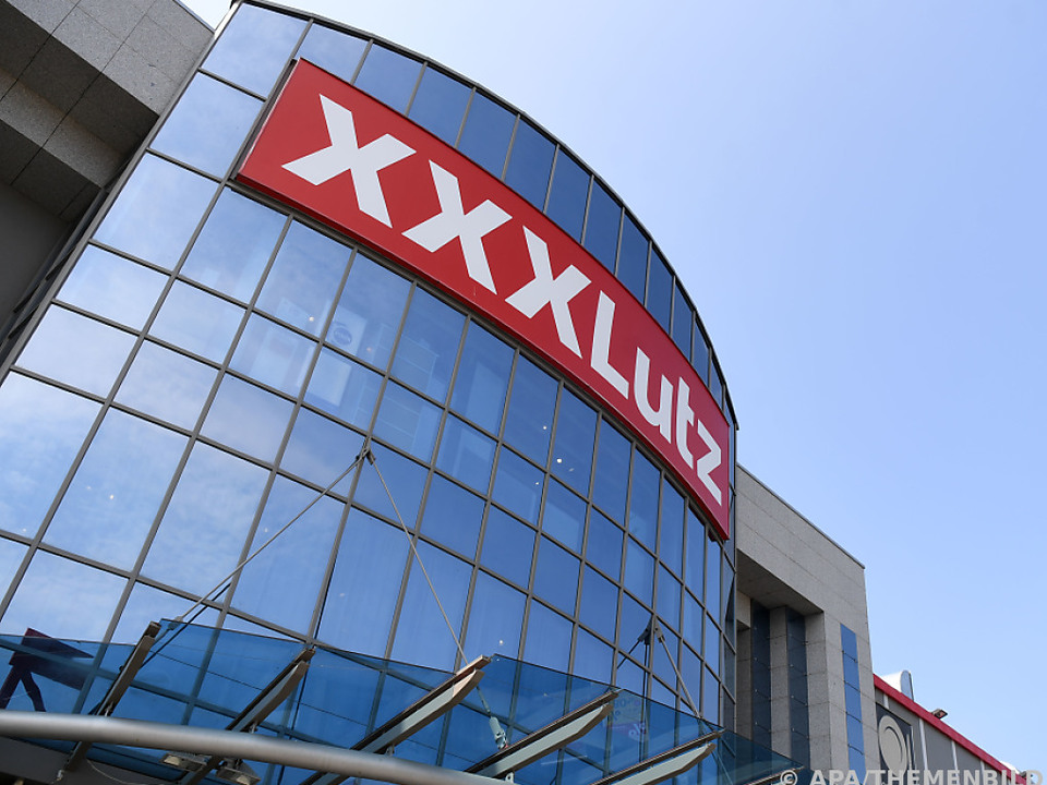 XXXLutz will home24 nach Übernahme von der Börse nehmen.