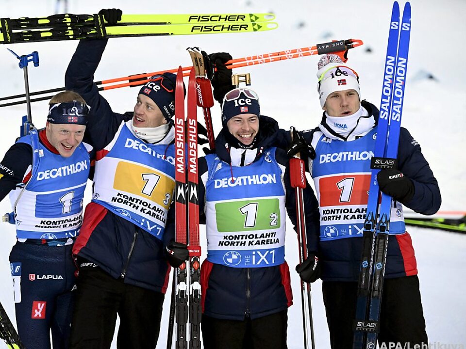 Norwegen gewann erste Biathlon-Staffel der Saison
