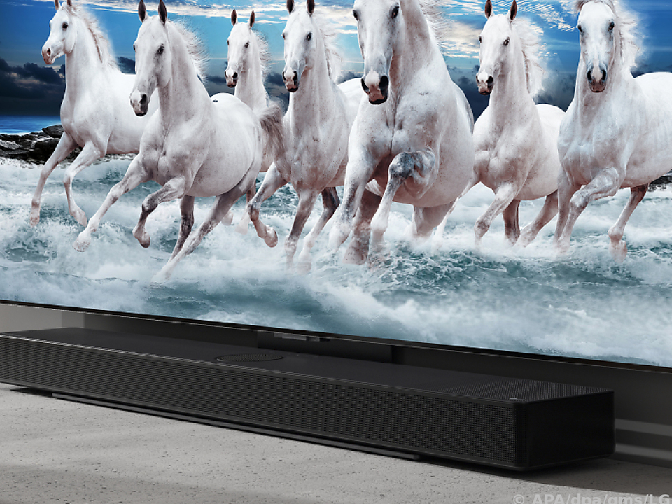 LGs Soundbar SC9 koppelt sich drahtlos mit dem Fernseher