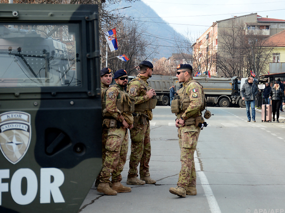 Serben blockierten Straßen